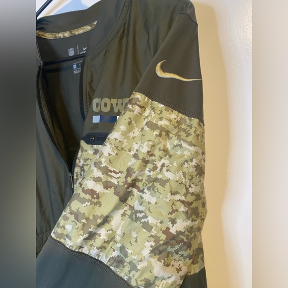 Nike, Mens Small, Cowboys Windbreaker - Picture 4 of 5